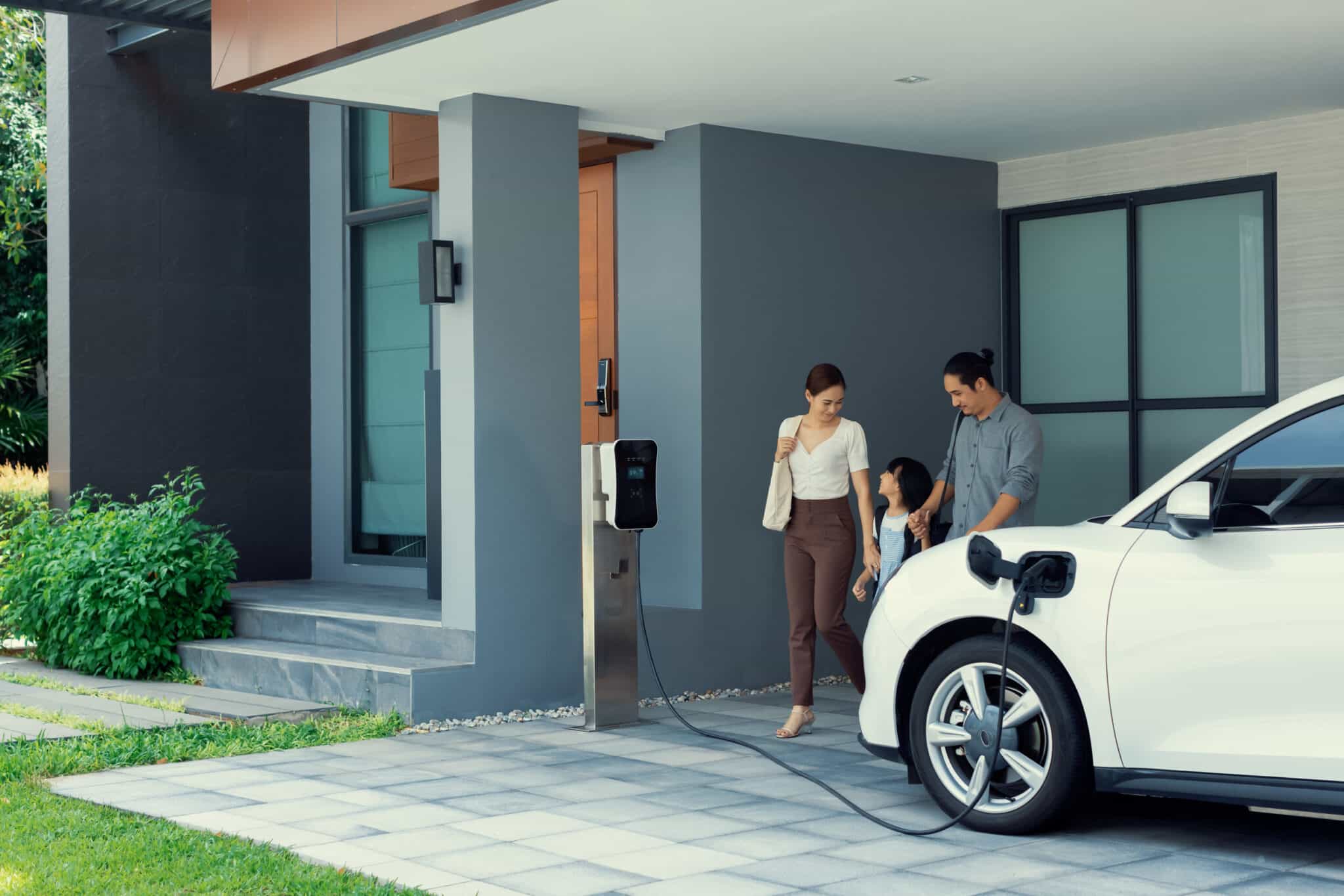 EV Charger installation,home ev charger,240V EV charger install,solar EV charger, commercial EV charging